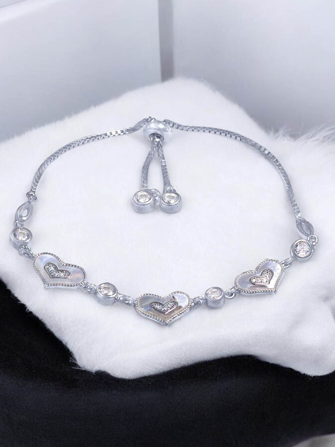 

Taraash Women Sterling Silver Cubic Zirconia Wraparound Bracelet