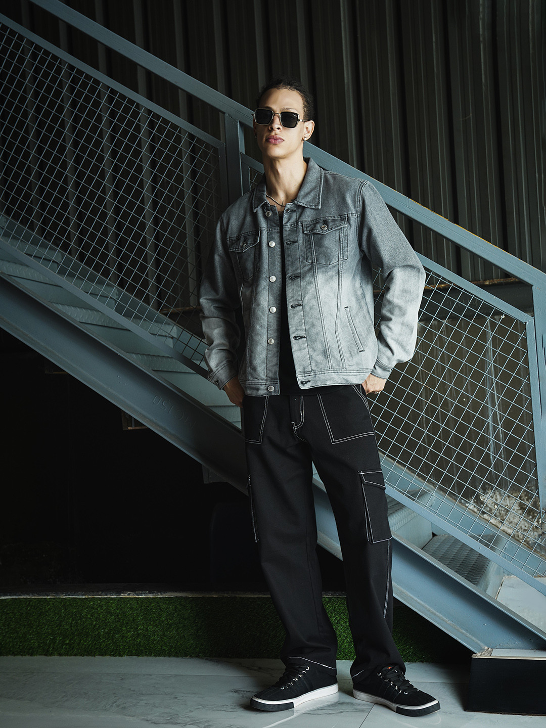 

The Indian Garage Co Men Ombre Denim Jacket, Grey