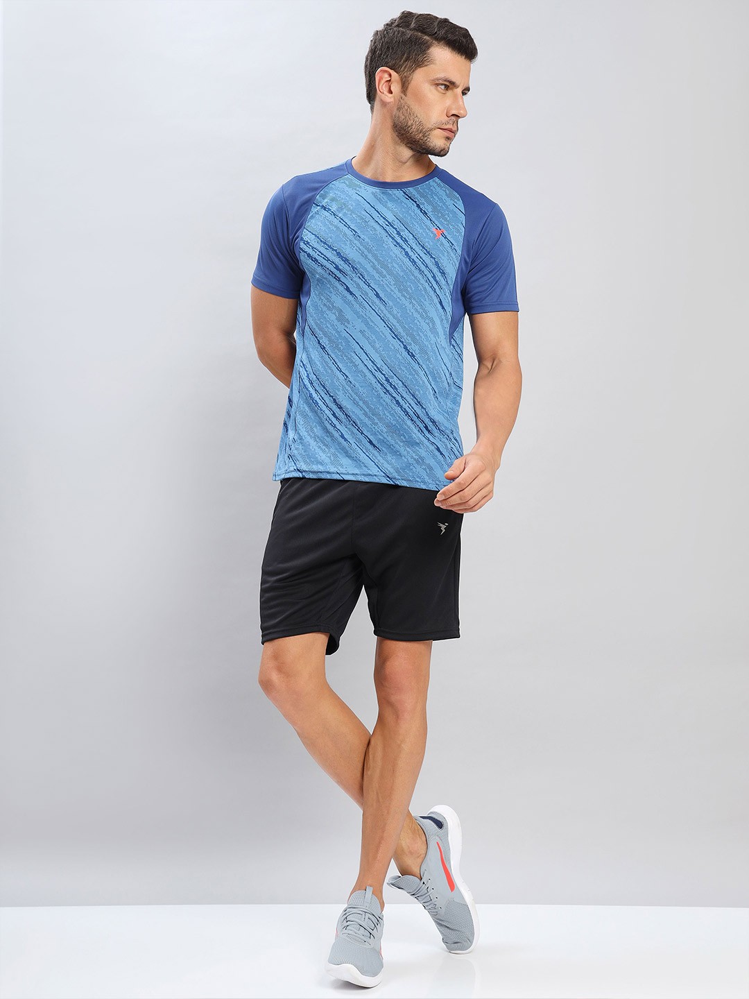 

Technosport Striped Antimicrobial Slim Fit Sports T-shirt, Blue