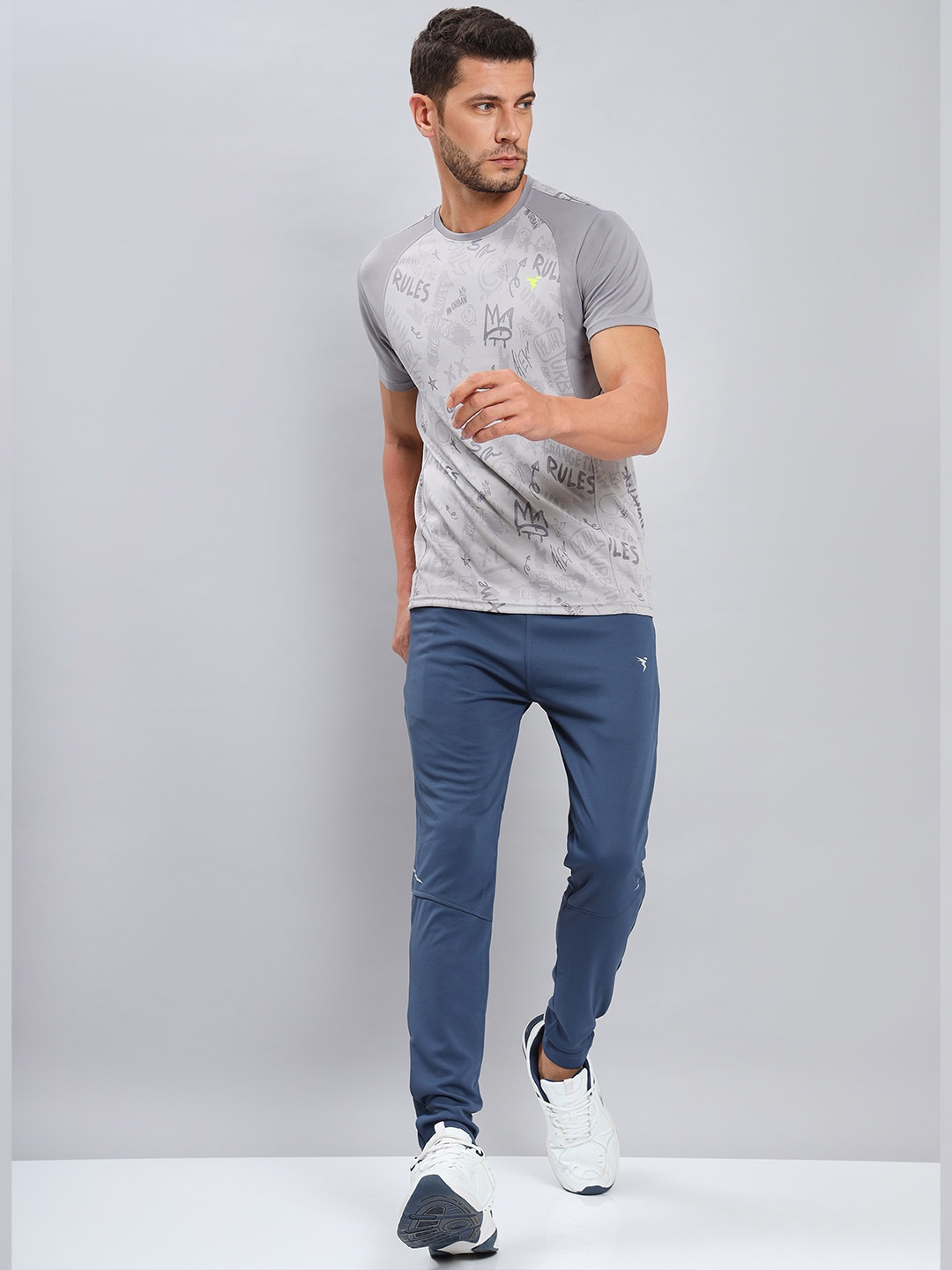 

Technosport Abstract Printed Antimicrobial Slim Fit Sports T-Shirt, Grey