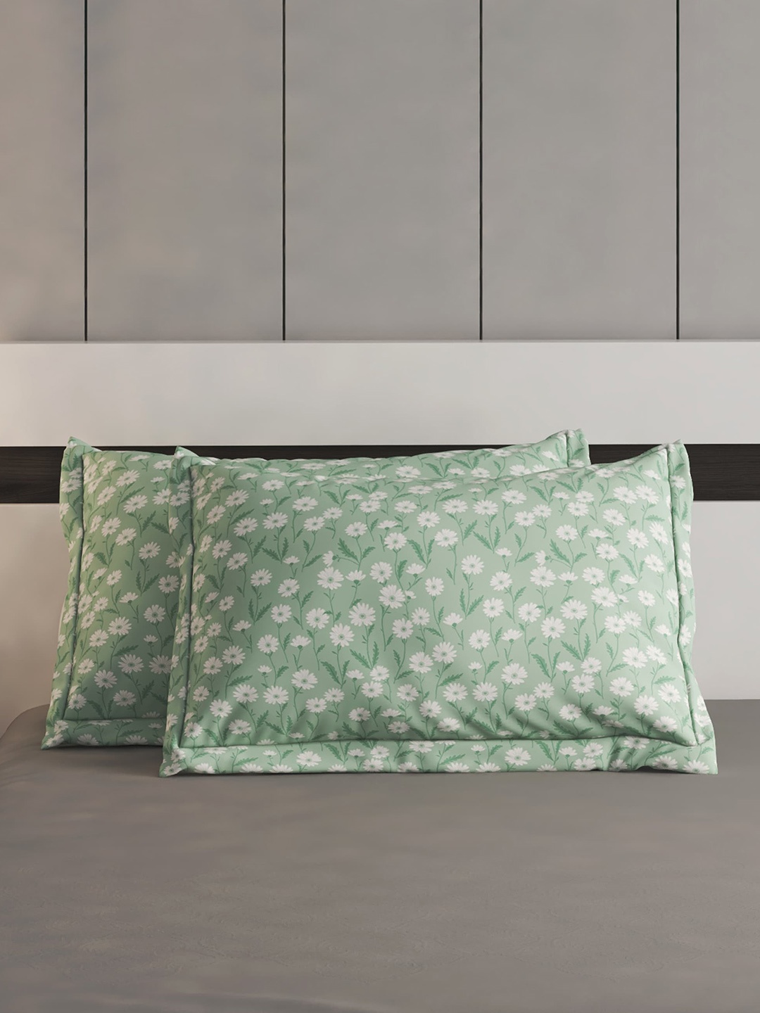 

Home Centre Colour Refresh Green 2-Pieces Floral Printed Cotton Pillow Covers