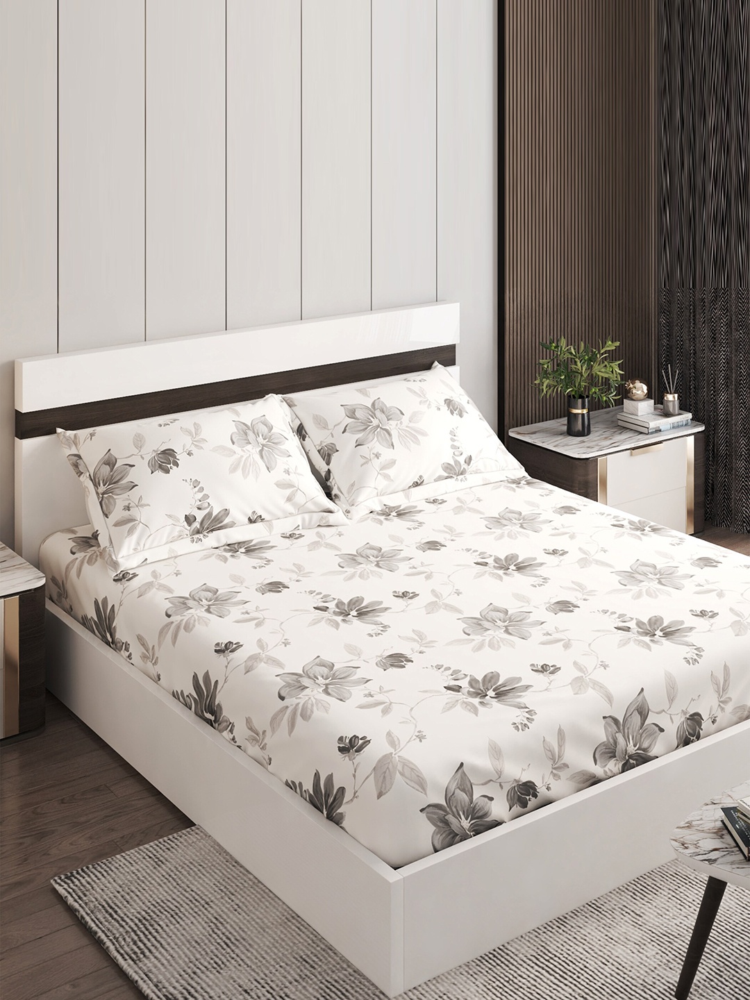 

Home Centre Grey & White Floral 144 TC Cotton Fitted Queen Bedsheet & 2 Pillow Covers