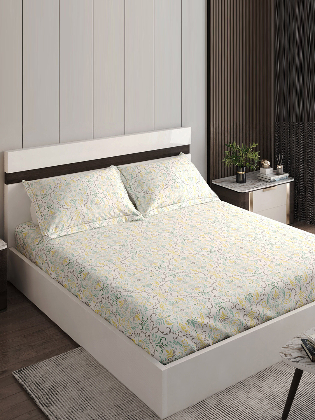 

Home Centre White & Blue Ethnic Motifs 144 TC Cotton Fitted King Bedsheet & Pillow Covers
