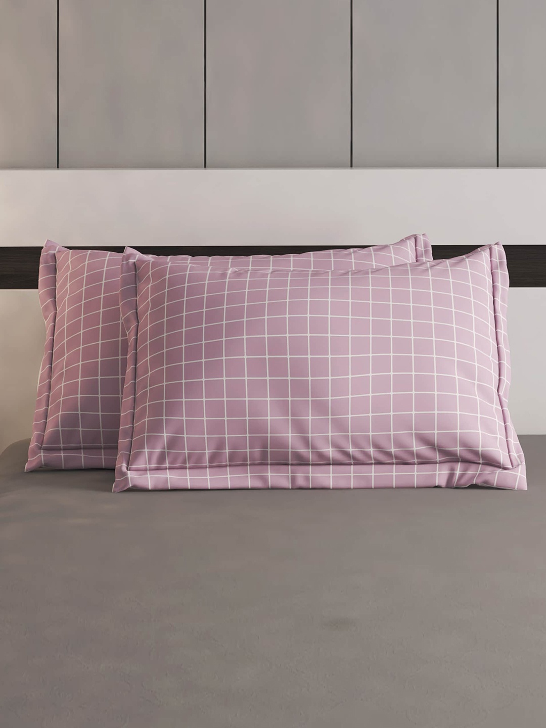 

Home Centre Colour Refresh Purple 2-Pieces Checked Cotton Pillow Covers