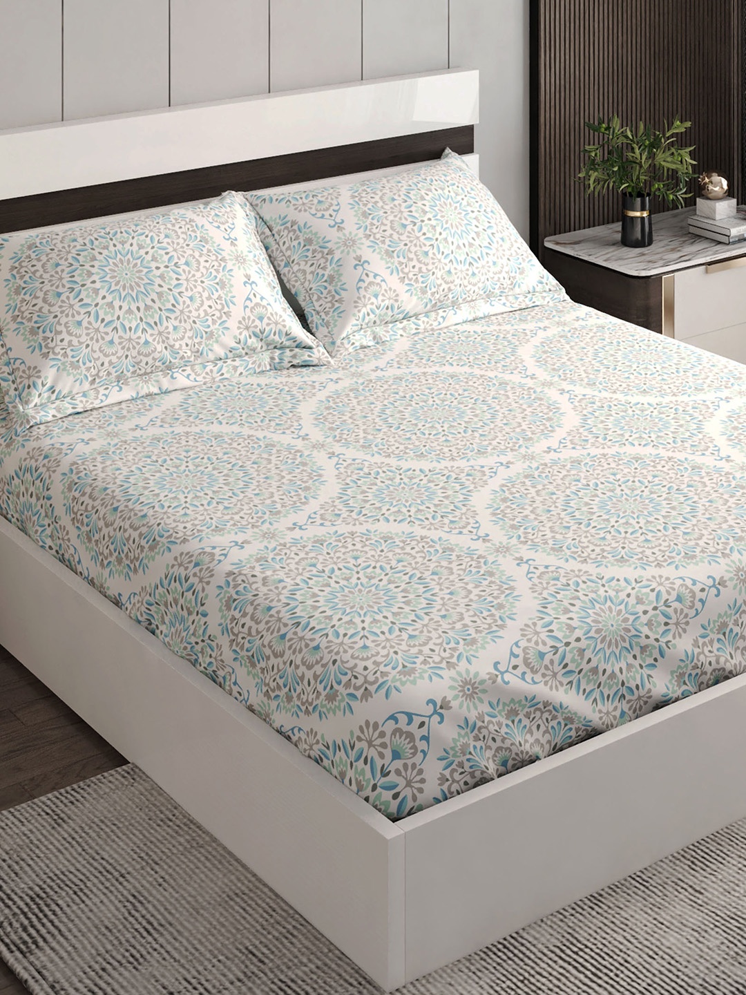 

Home Centre Blue Ethnic Motifs 144 TC Cotton Fitted King Bedsheet & 2 Pillow Covers