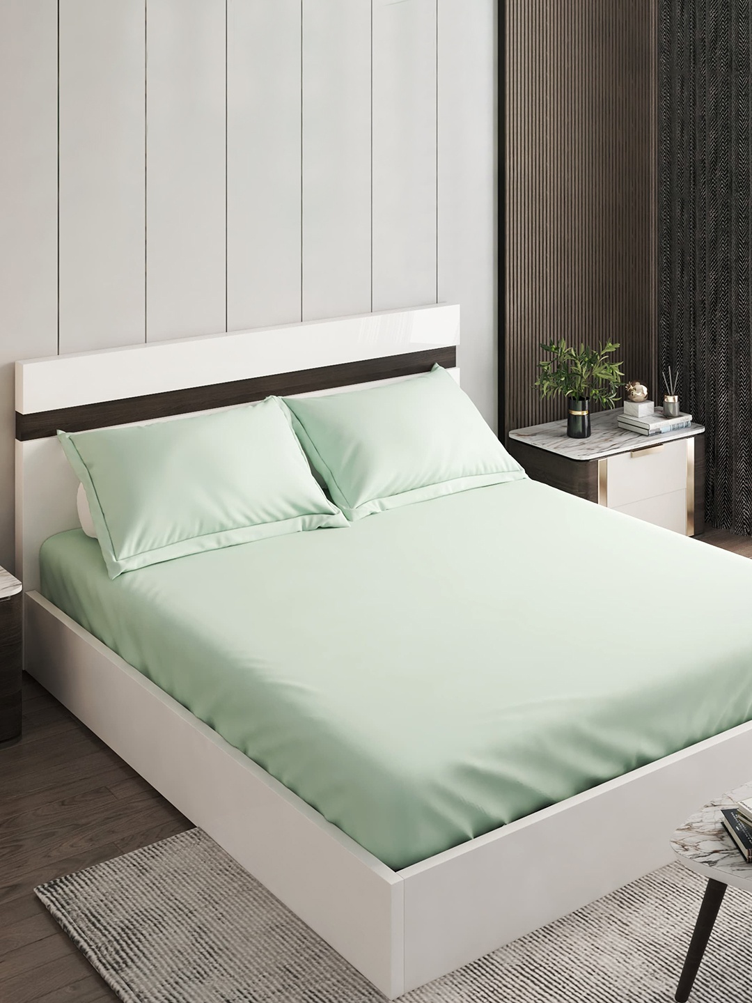 

Home Centre Green 144 TC Fitted Cotton Queen Bedsheet with 2 Pillow Covers