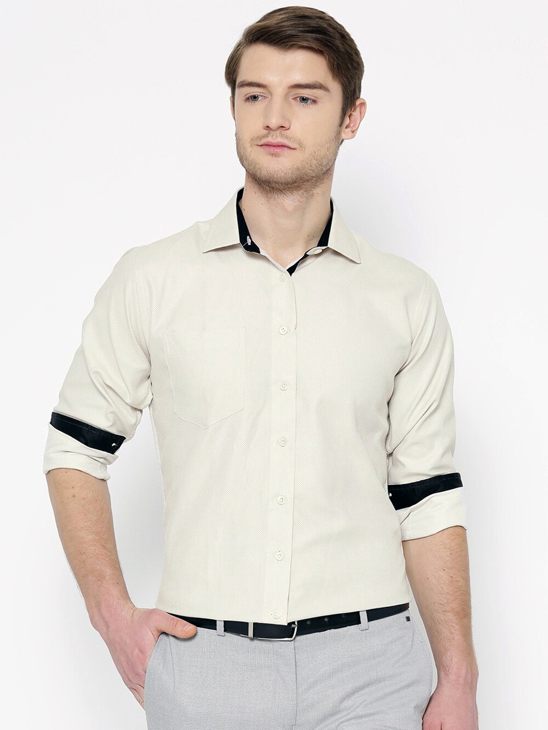 

Shaftesbury London Classic Fit Slim Fit Oxford Formal Shirt, Beige