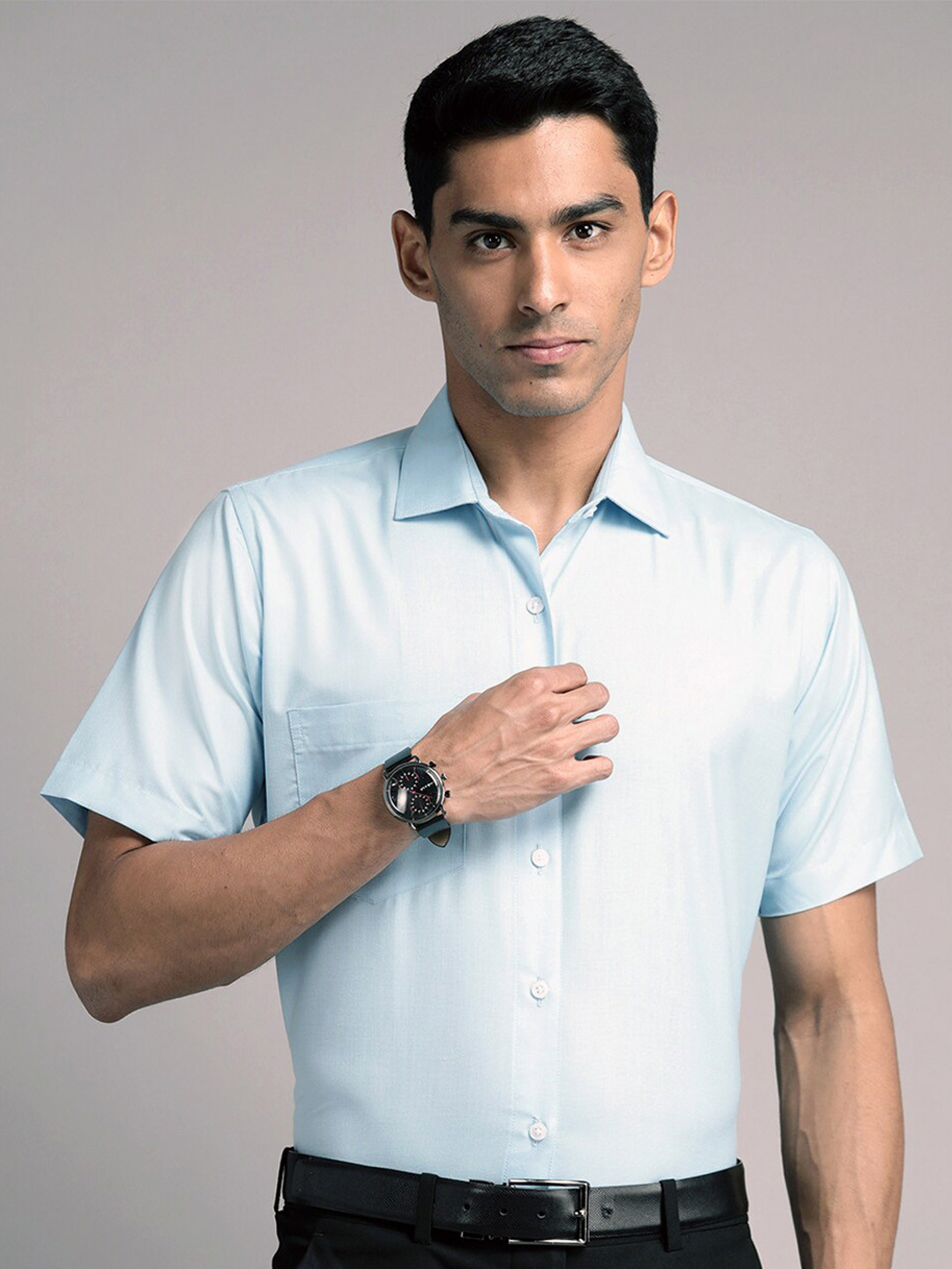 

Shaftesbury London Men Blue Classic Slim Fit Sheer Formal Shirt