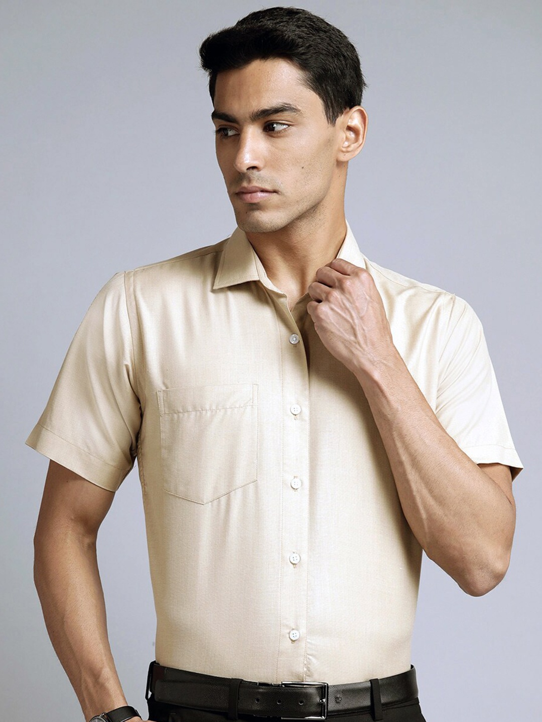 

Shaftesbury London Spread Collar Oxford Cotton Slim Fit Formal Shirt, Cream
