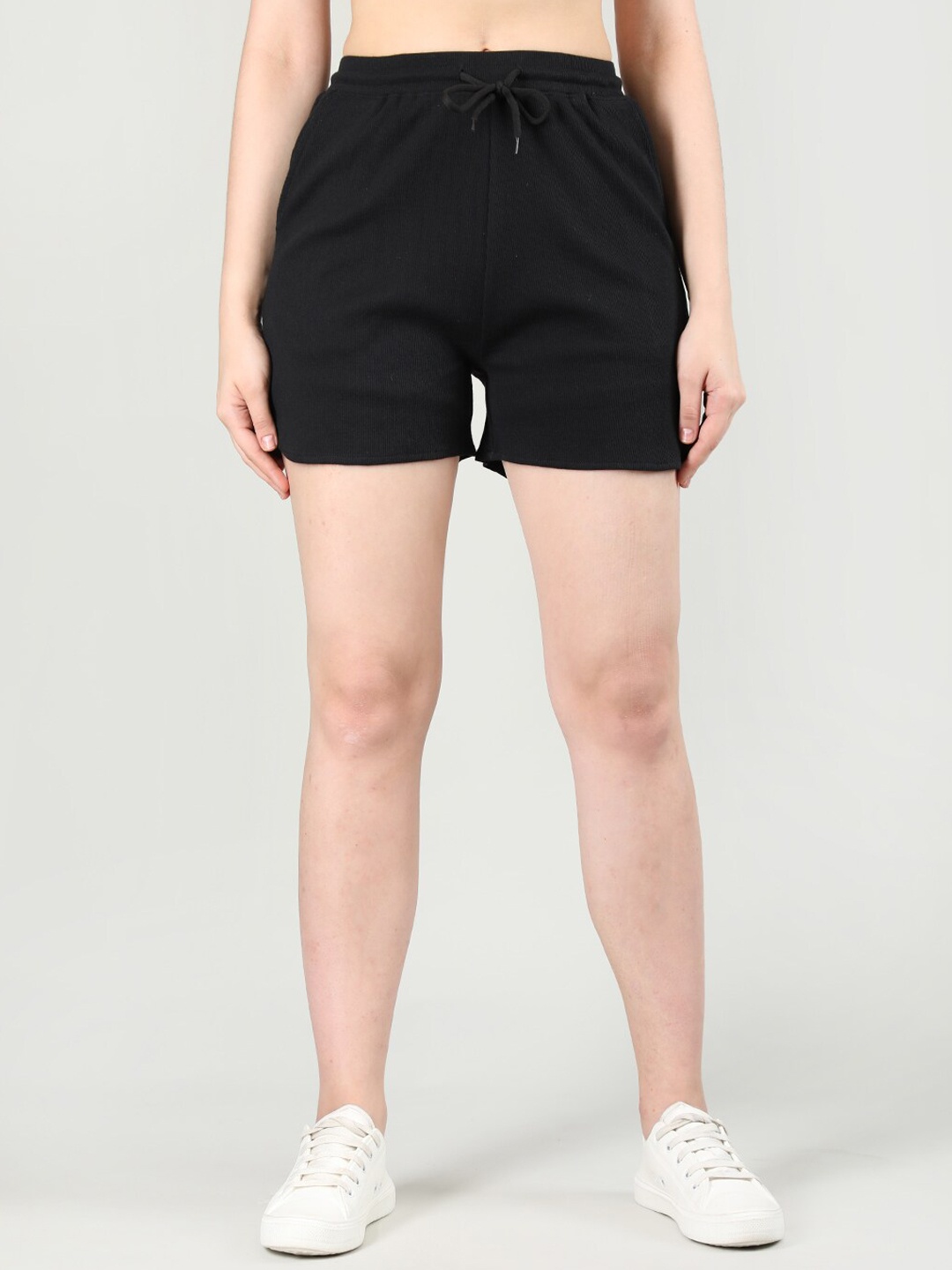 

CHKOKKO Women Mid Rise Knitted Shorts, Black