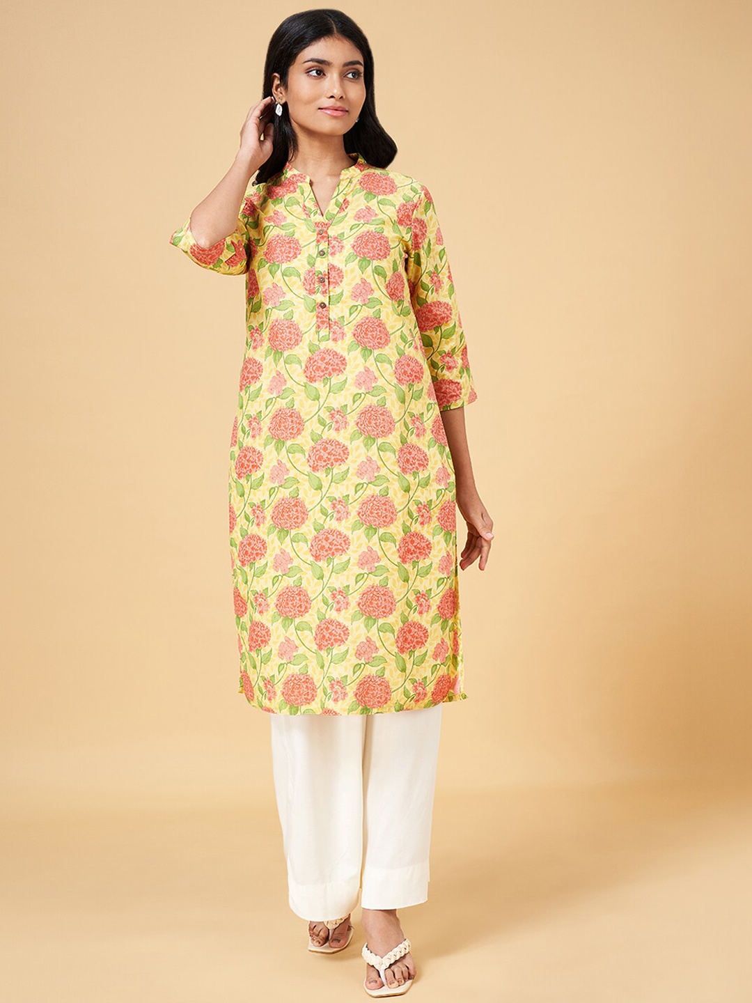 

RANGMANCH BY PANTALOONS Floral Printed Mandarin Collar Pure Cotton Kurta, Yellow