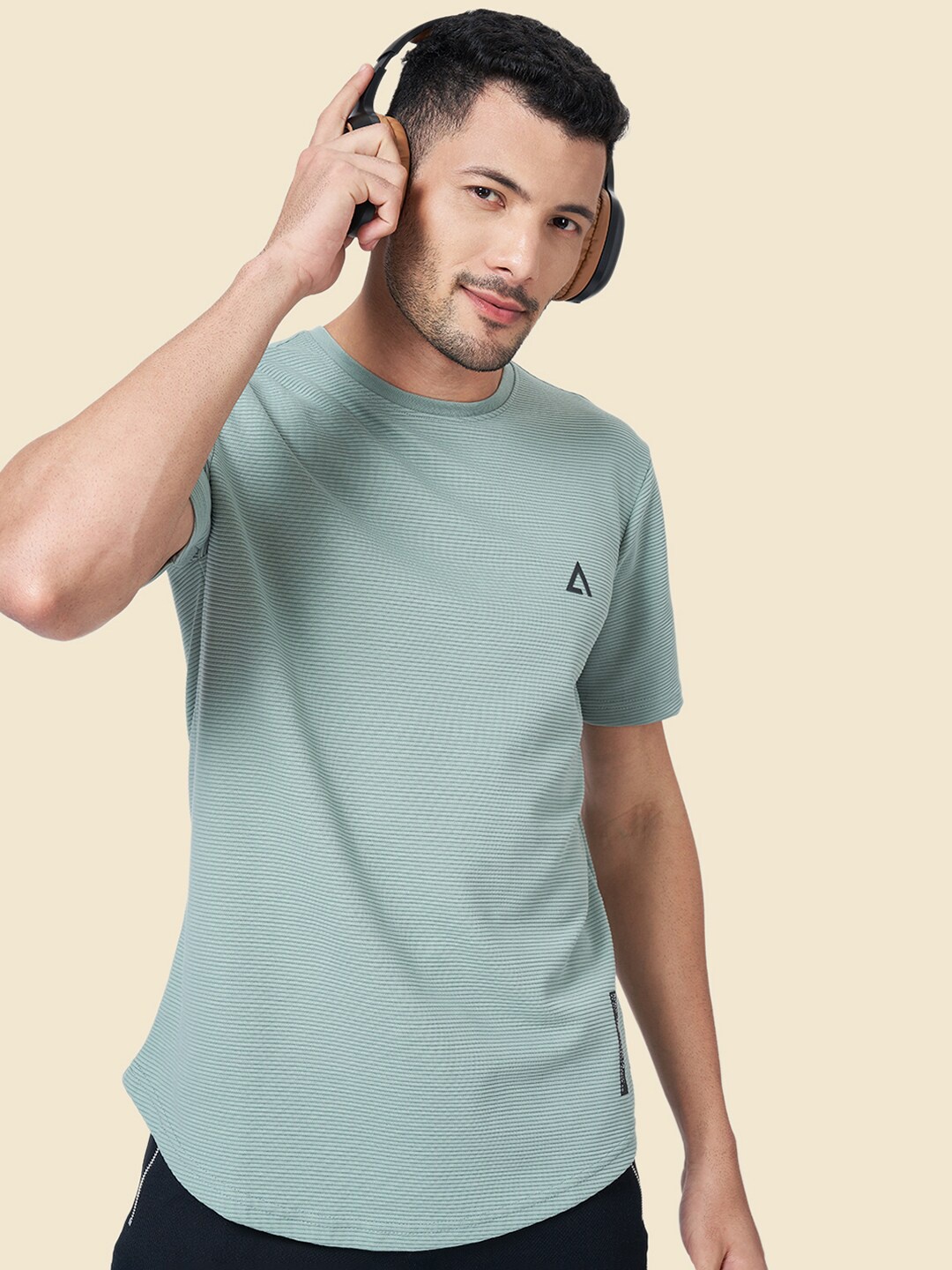 

Street Armor by Pantaloons Self Designed Casual Cotton T-shirt, Green