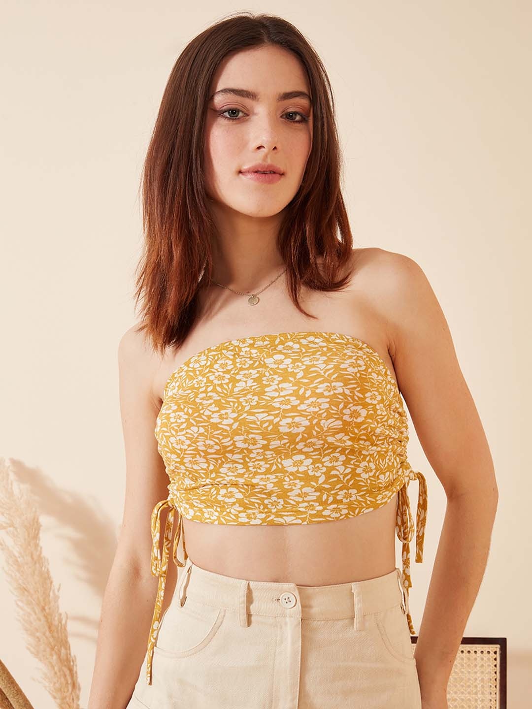 

Berrylush Floral Printed Tube Crop Top, Yellow