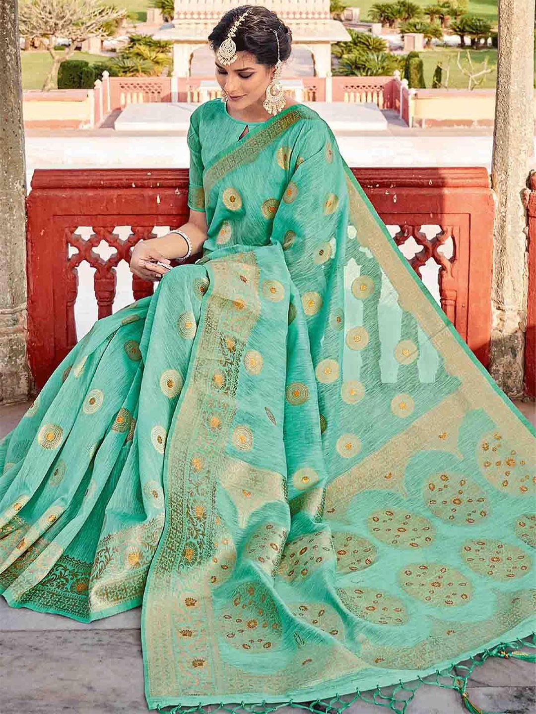 

ODETTE Floral Woven Design Zari Saree, Green