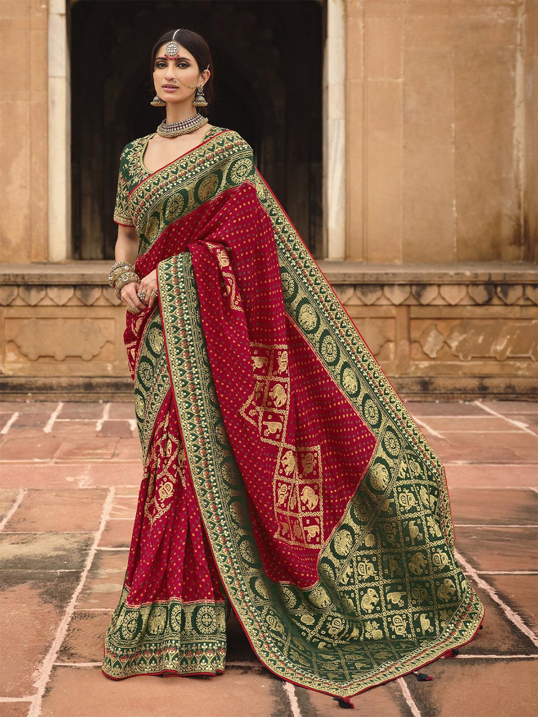 

ODETTE Bandhani Printed Embroidered Saree, Red