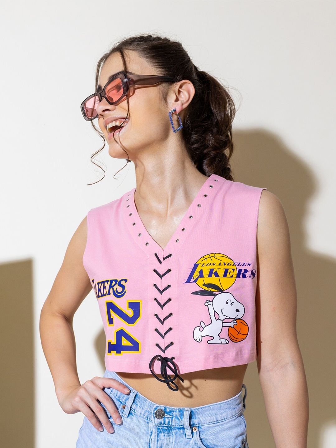 

Stylecast X Hersheinbox Pink Graphic Printed Cotton Crop Top