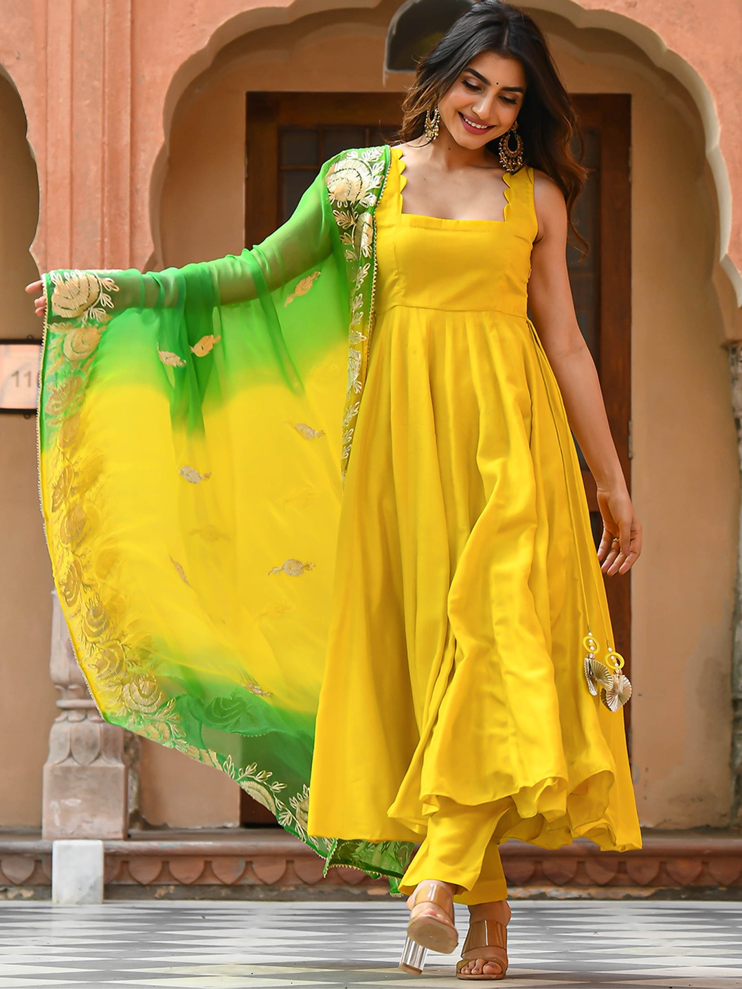 

Bunaai Square Neck Anarkali Kurta with Trousers & Dupatta, Yellow