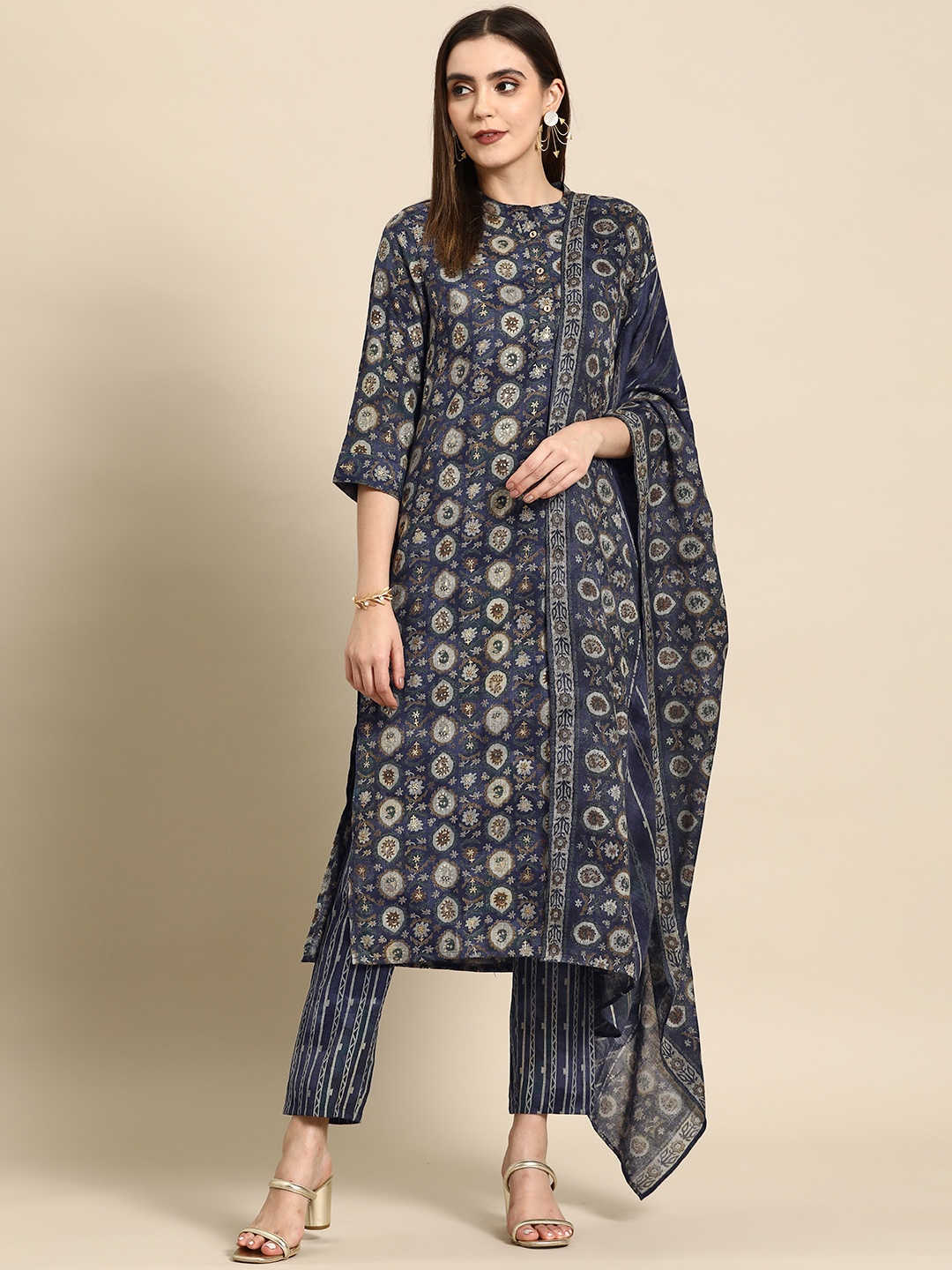 

Anouk Women Floral Printed Regular Kurta with Trousers & With Dupatta, Navy blue