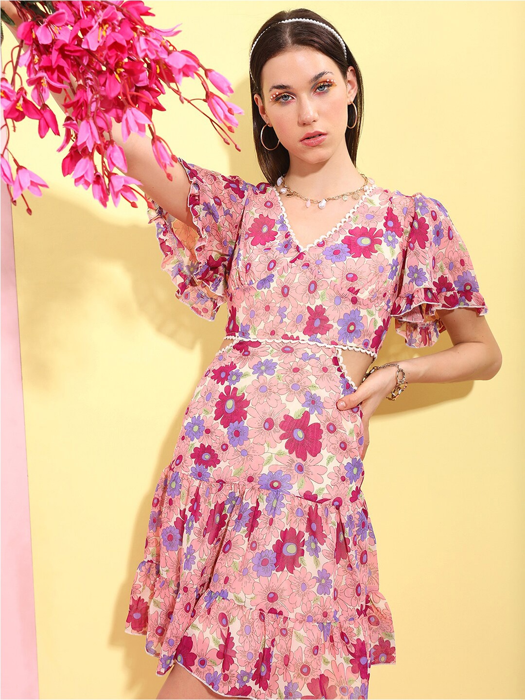 

Tokyo Talkies Peach Floral Printed Cut-Out Tiered Fit & Flare Dress