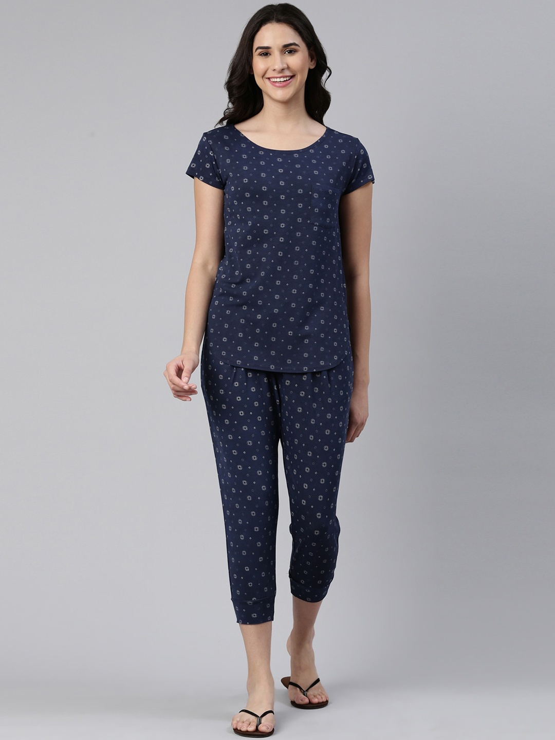 

Enamor Conversational Printed Home T-Shirt and Capri Set, Blue