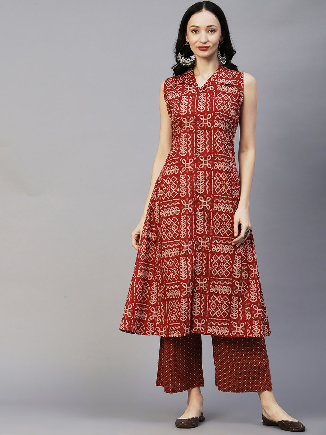 

FASHOR Maroon & White Ethnic Motifs Printed A-line Pure Cotton Kurta With Palazzos