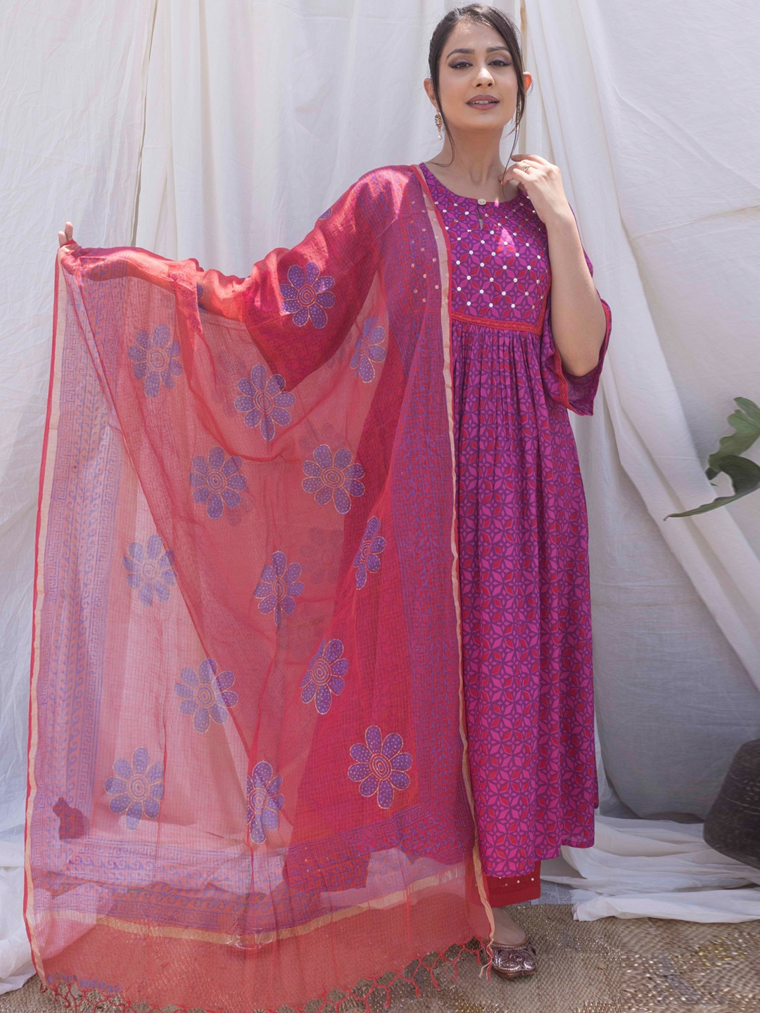 

Sakhi Jaipur Geometric Printed Stone Work Pure Cotton Kurta with Trousers & Dupatta, Pink