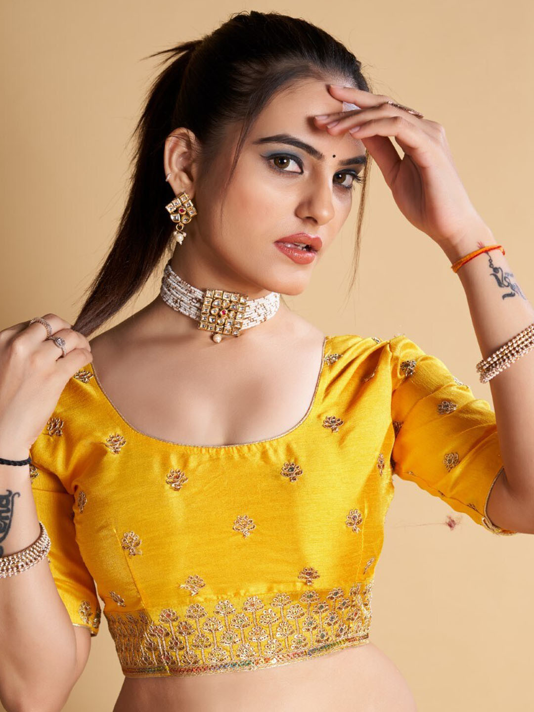 

VISHNU WEAVES Ethnic Motifs Embroidered Saree Blouse, Yellow