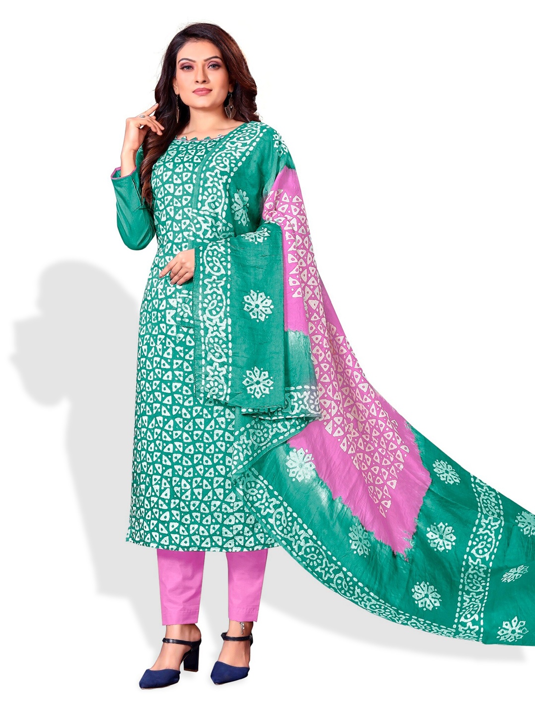 

APNISHA Floral Dyed Unstitched Dress Material, Sea green