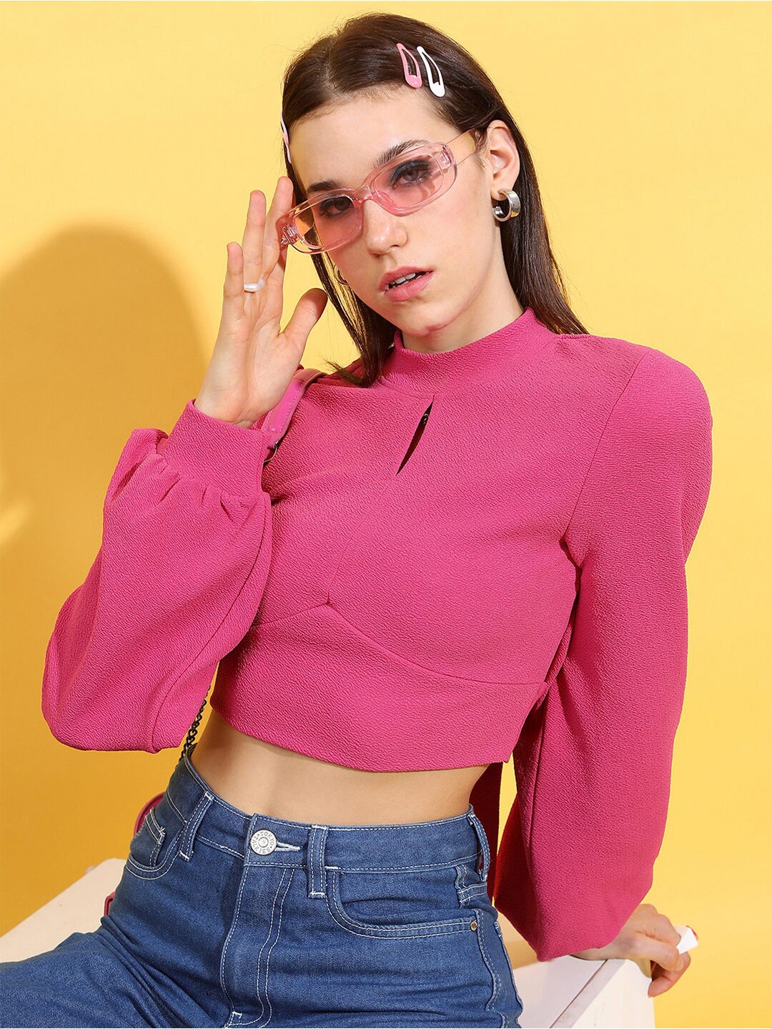 

Tokyo Talkies Pink Round Neck Puff Sleeves Crop Top