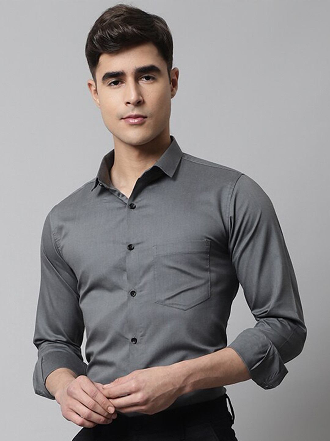 

Majestic Man Smart Spread Collar Slim Fit Casual Shirt, Grey