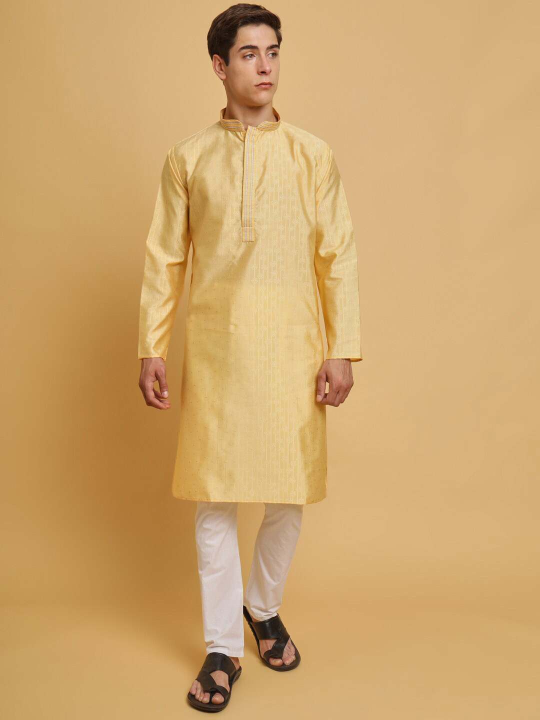 

SWAGG INDIA Mandarin Collar Woven Design Chanderi Cotton Kurta, Yellow
