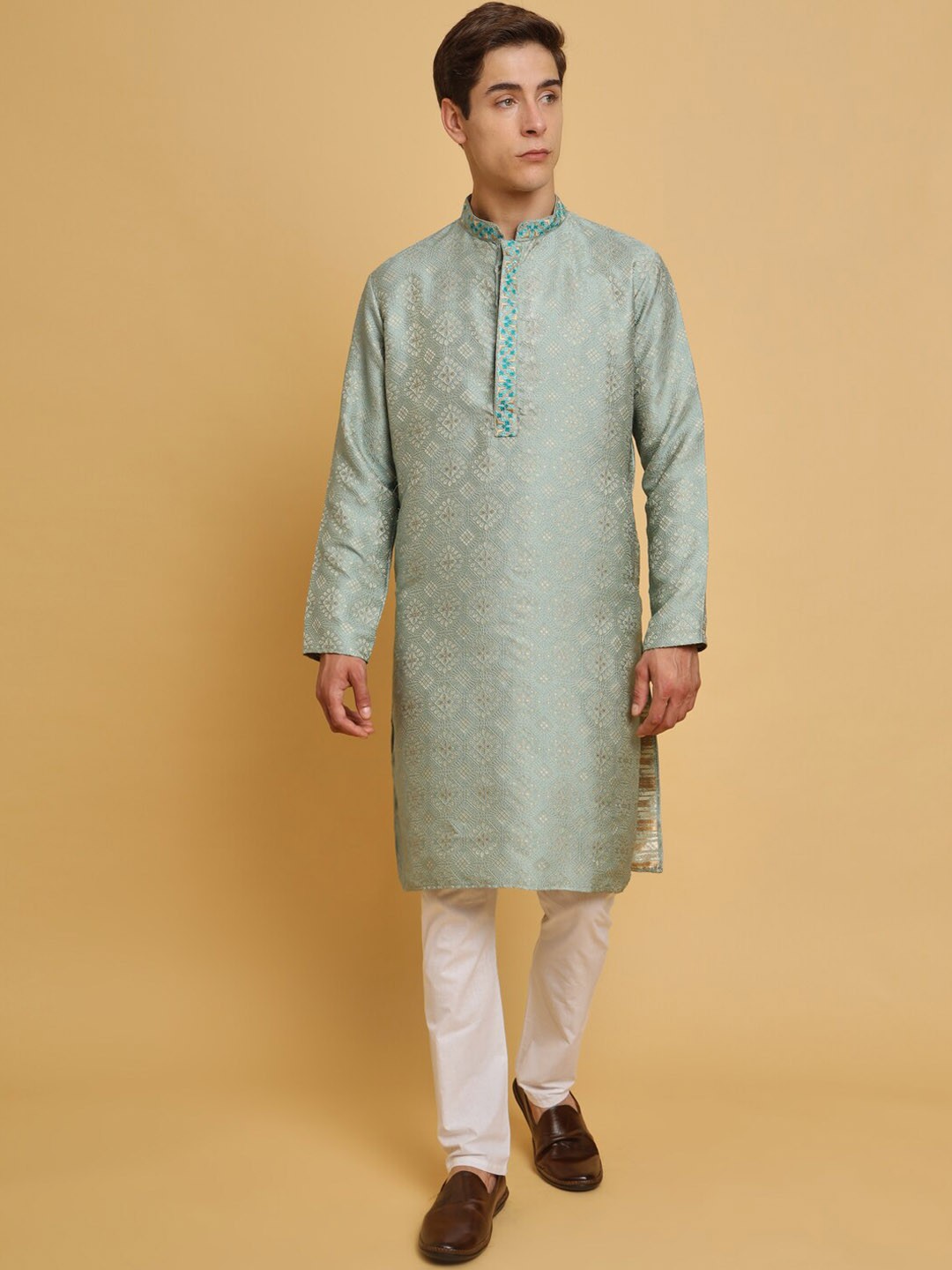 

SWAGG INDIA Mandarin Collar Woven Design Thread Work Jacquard Cotton Wool Kurta, Teal