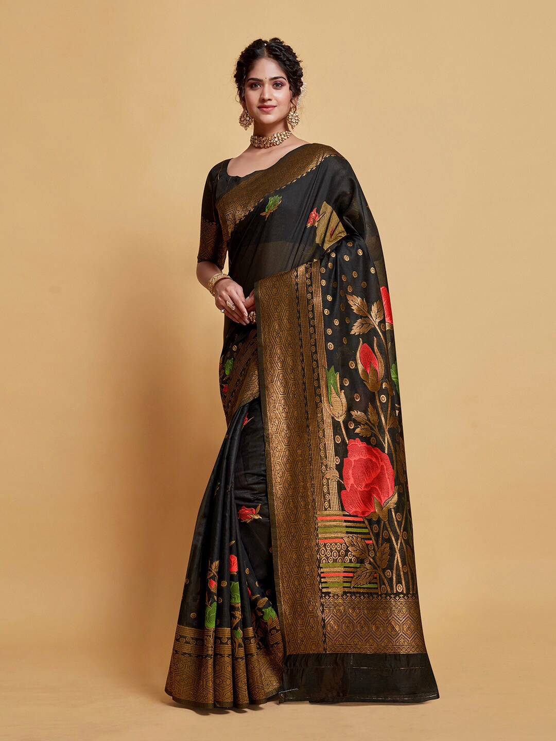 

Pisara Floral Woven Design Zari Silk Cotton Banarasi Saree, Black