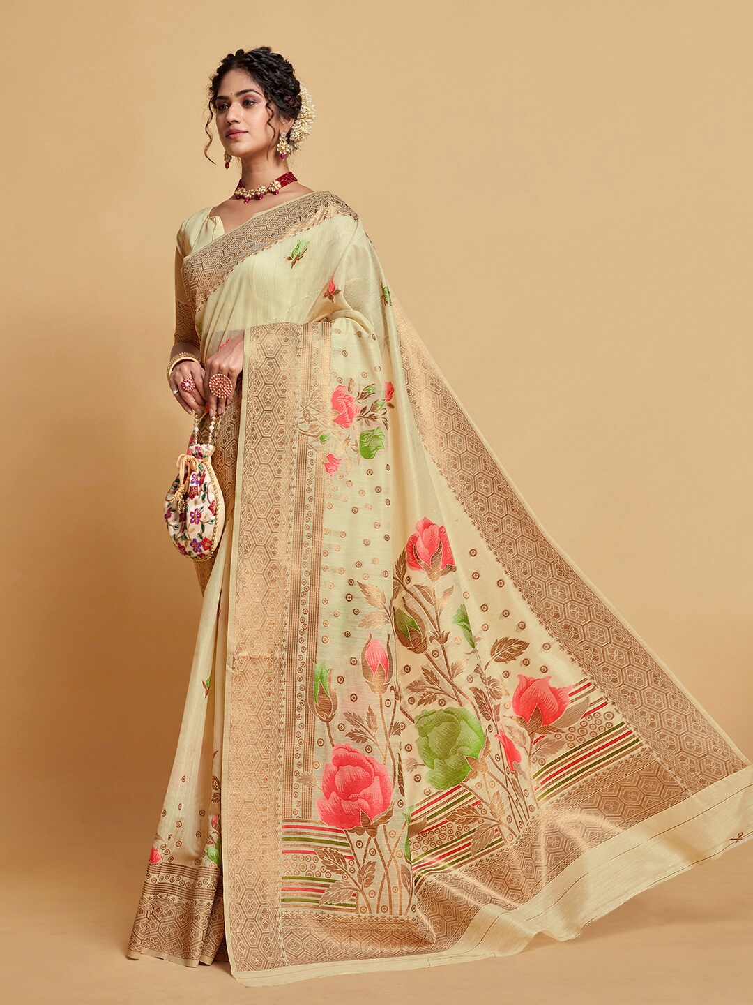

Pisara Floral Woven Design Zari Silk Cotton Banarasi Saree, Beige