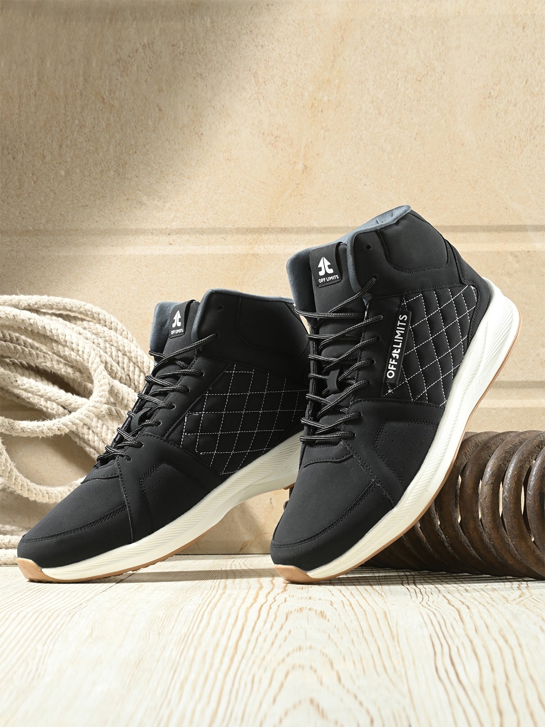 

OFF LIMITS Men Mid Top Sports Shoes, Black