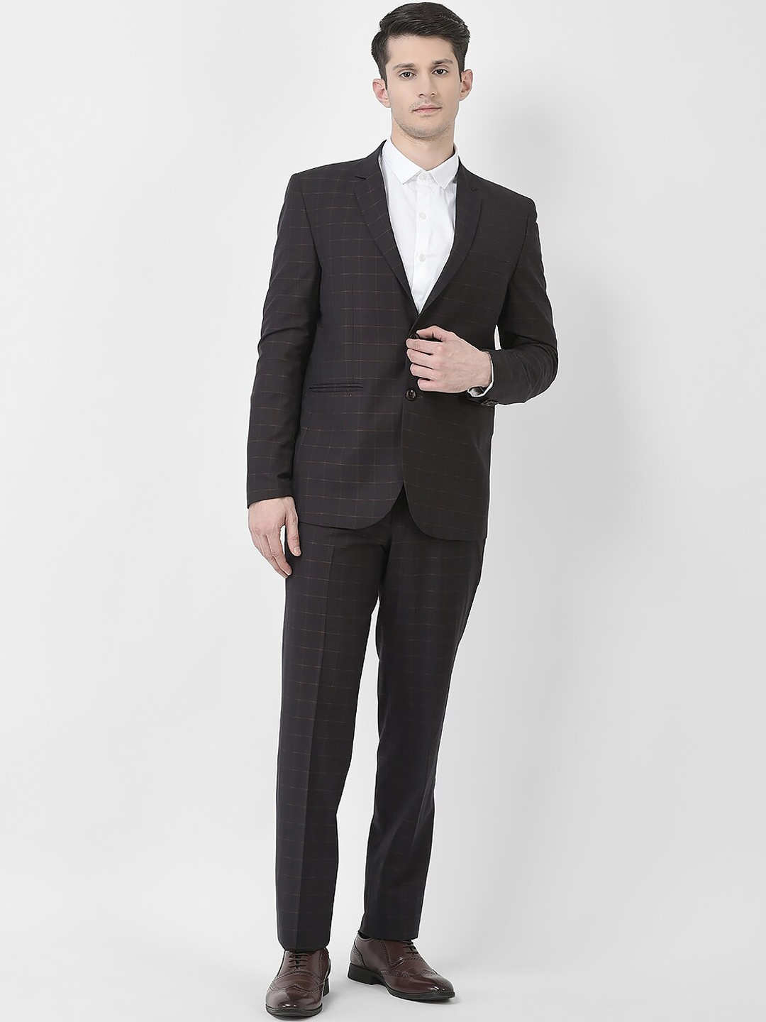 

Crimsoune Club Men Checked Single-Breasted 2-Piece Formal Suit, Brown