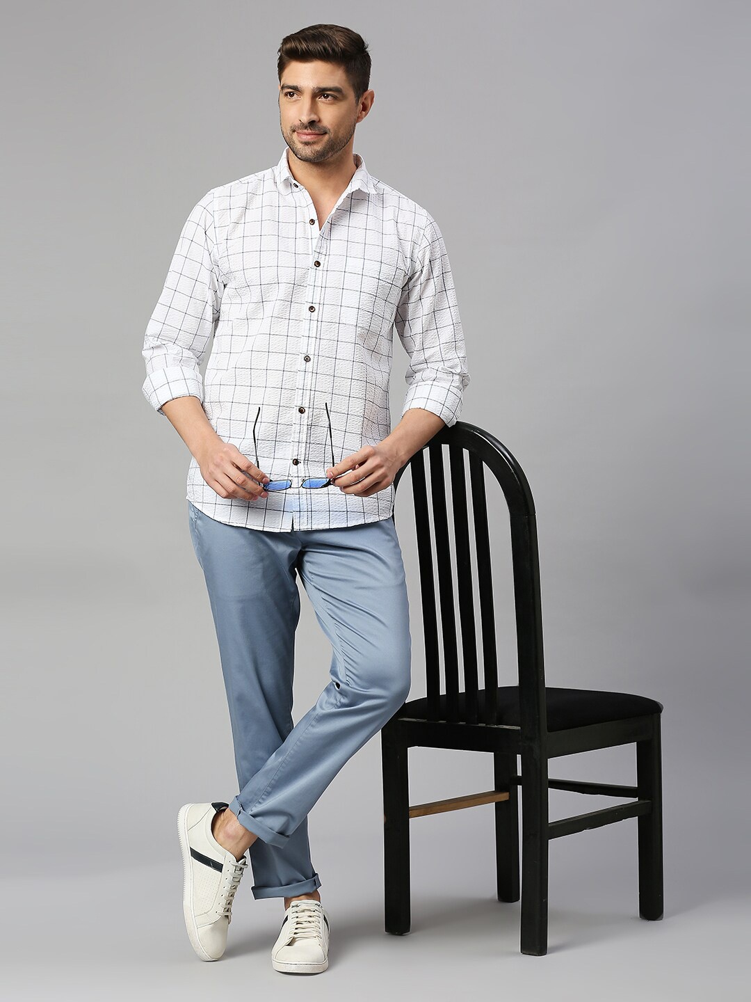 

Mast & Harbour White Classic Slim Fit Checked Seersucker Cotton Casual Shirt