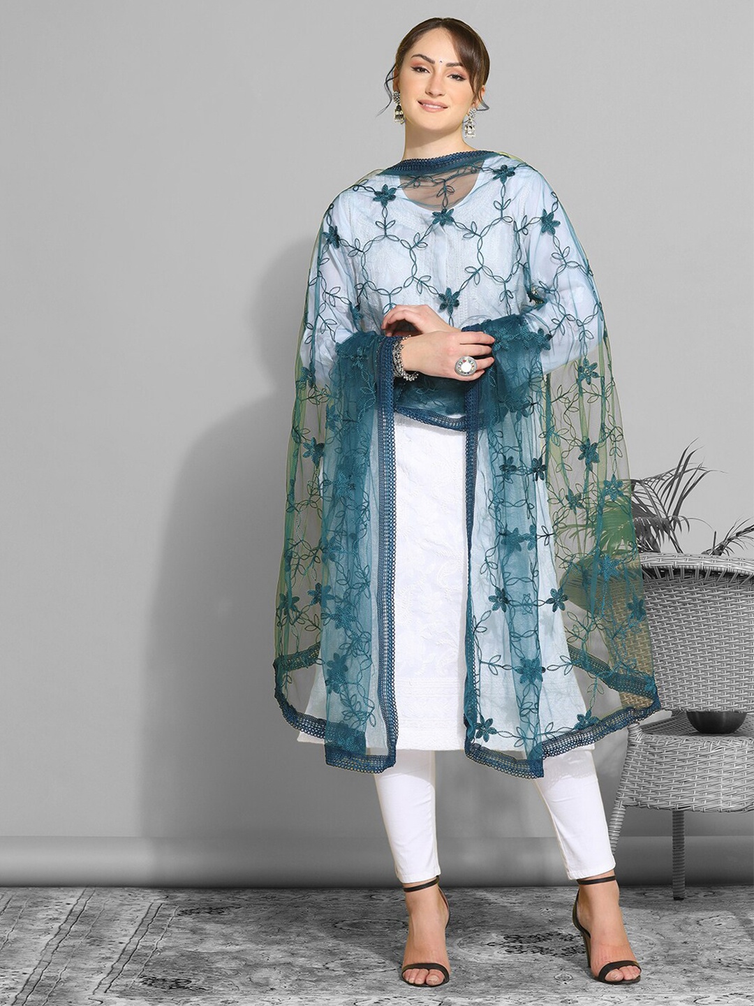 

Satrani Ethnic Motifs Embroidered Net Dupatta, Teal