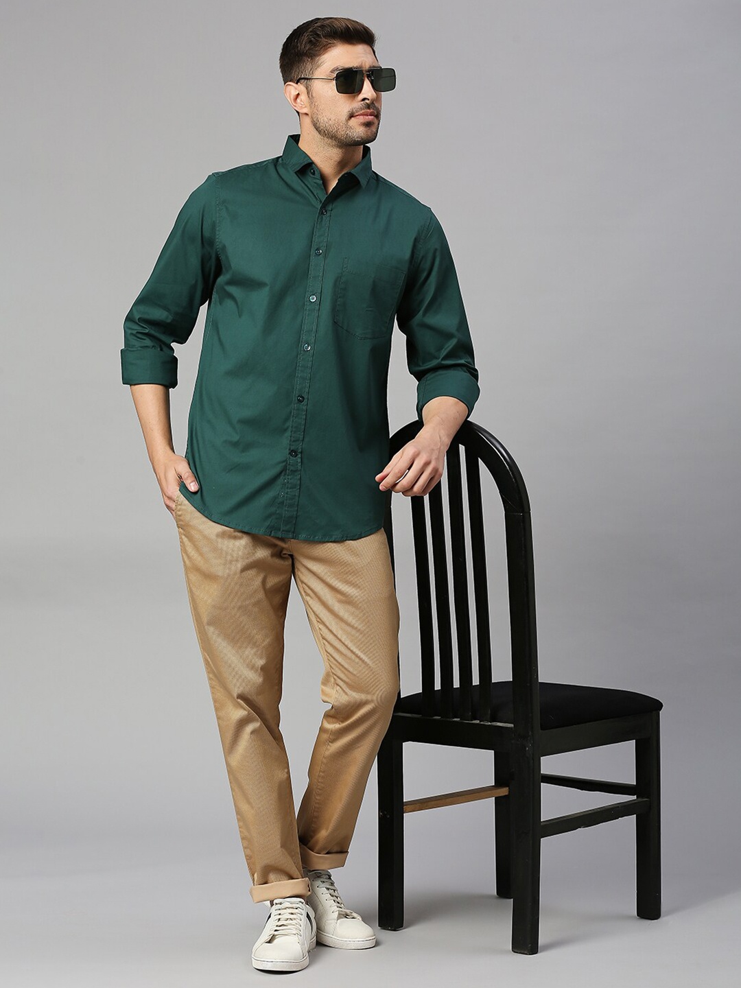 

Mast & Harbour Green Classic Spread Collar Slim Fit Casual Shirt