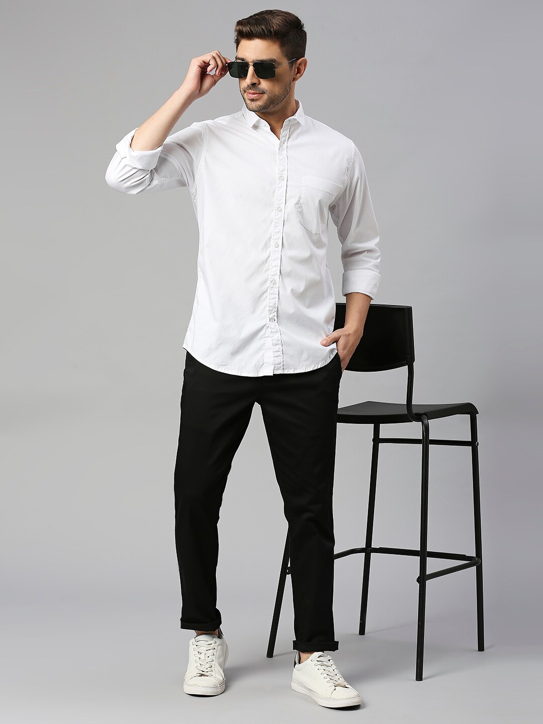 

Mast & Harbour White Classic Slim Fit Opaque Casual Shirt