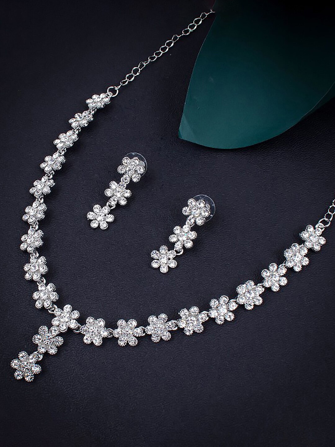 

Sukkhi Rhodium-Plated Stone-Studded Floral Necklace & Earrings, Silver