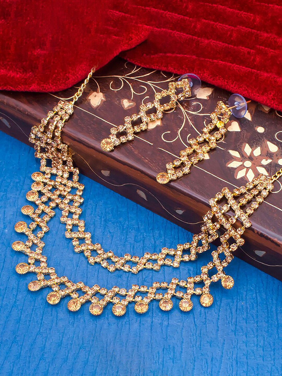 

Sukkhi Gold-Plated Stone-Studded & Beaded Layered Jewellery Set