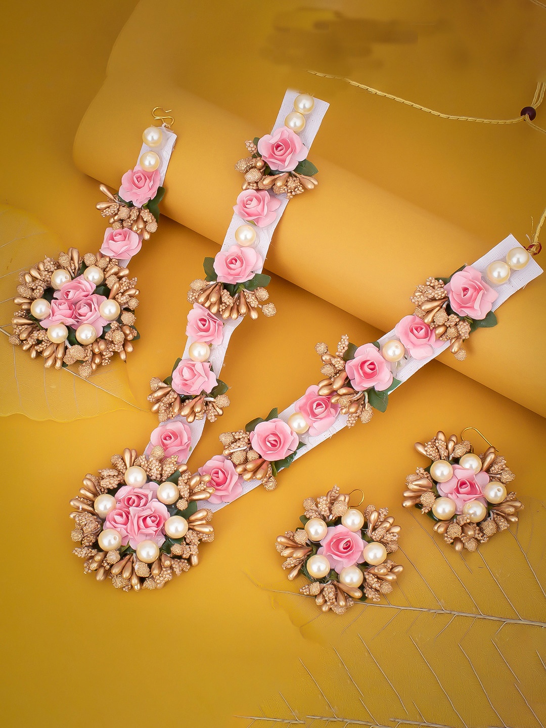 

Sukkhi Pearl Detailed Floral Necklace & Earrings Set With Maang Tikka, Pink
