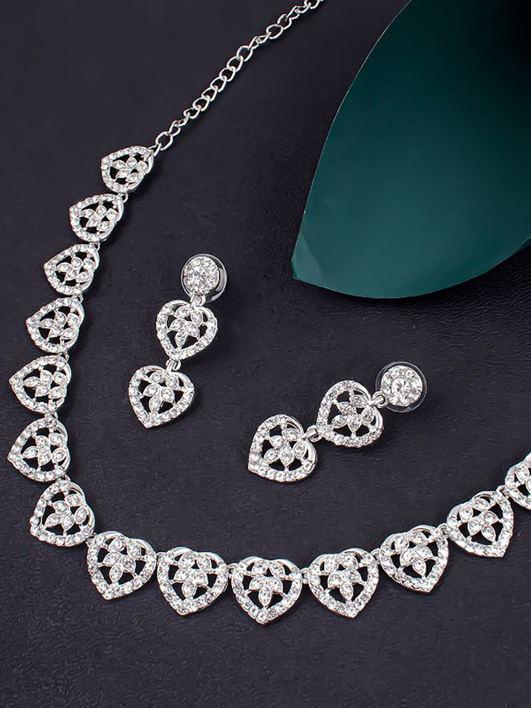 

Sukkhi Rhodium-Plated Stone-Studded Jewellery Set, Silver