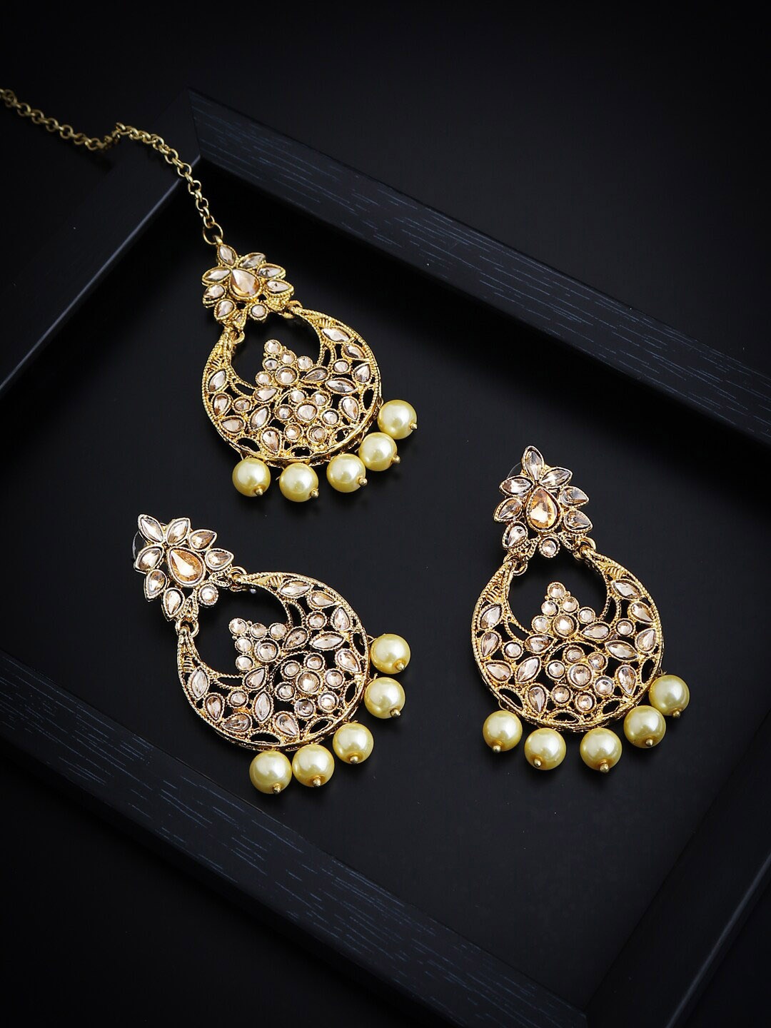 

Sukkhi Gold-Plated Stone-Studded and Beaded Earrings With Maang Tika Set