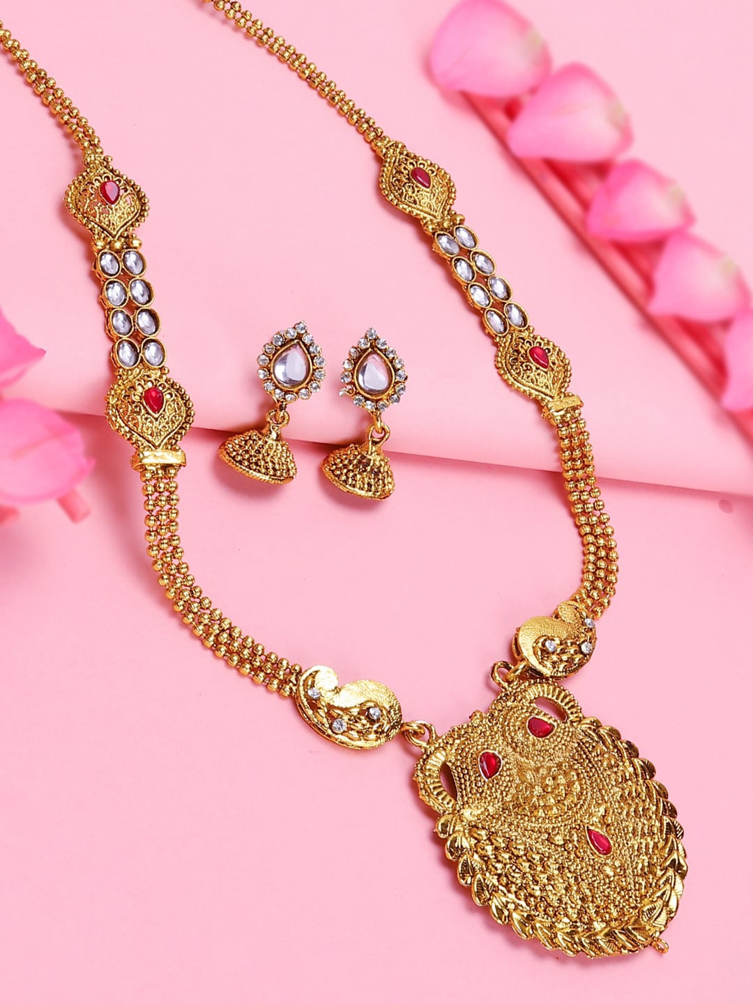

Sukkhi Gold-Plated Kundan-Studded Jewellery Set