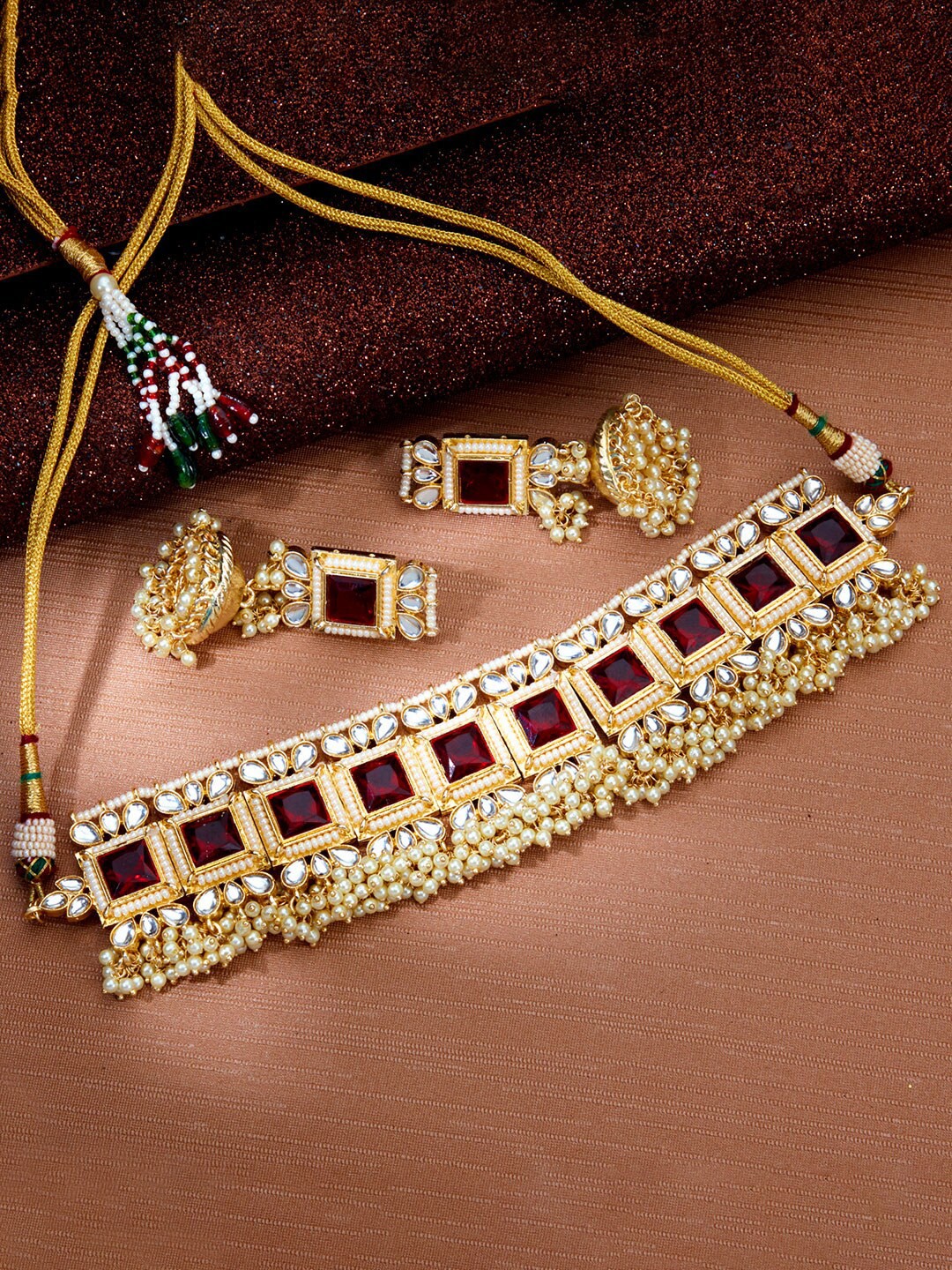 

Sukkhi Gold-Plated Kundan-Studded & Beaded Jewellery Set
