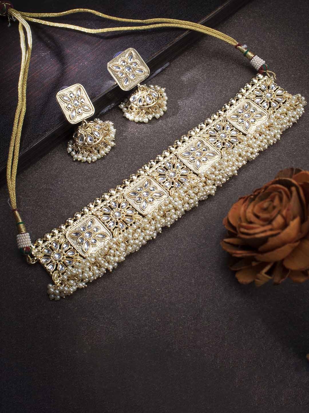

Sukkhi Gold-Plated Kundan-Studded & Artificial Beaded Jewellery Set