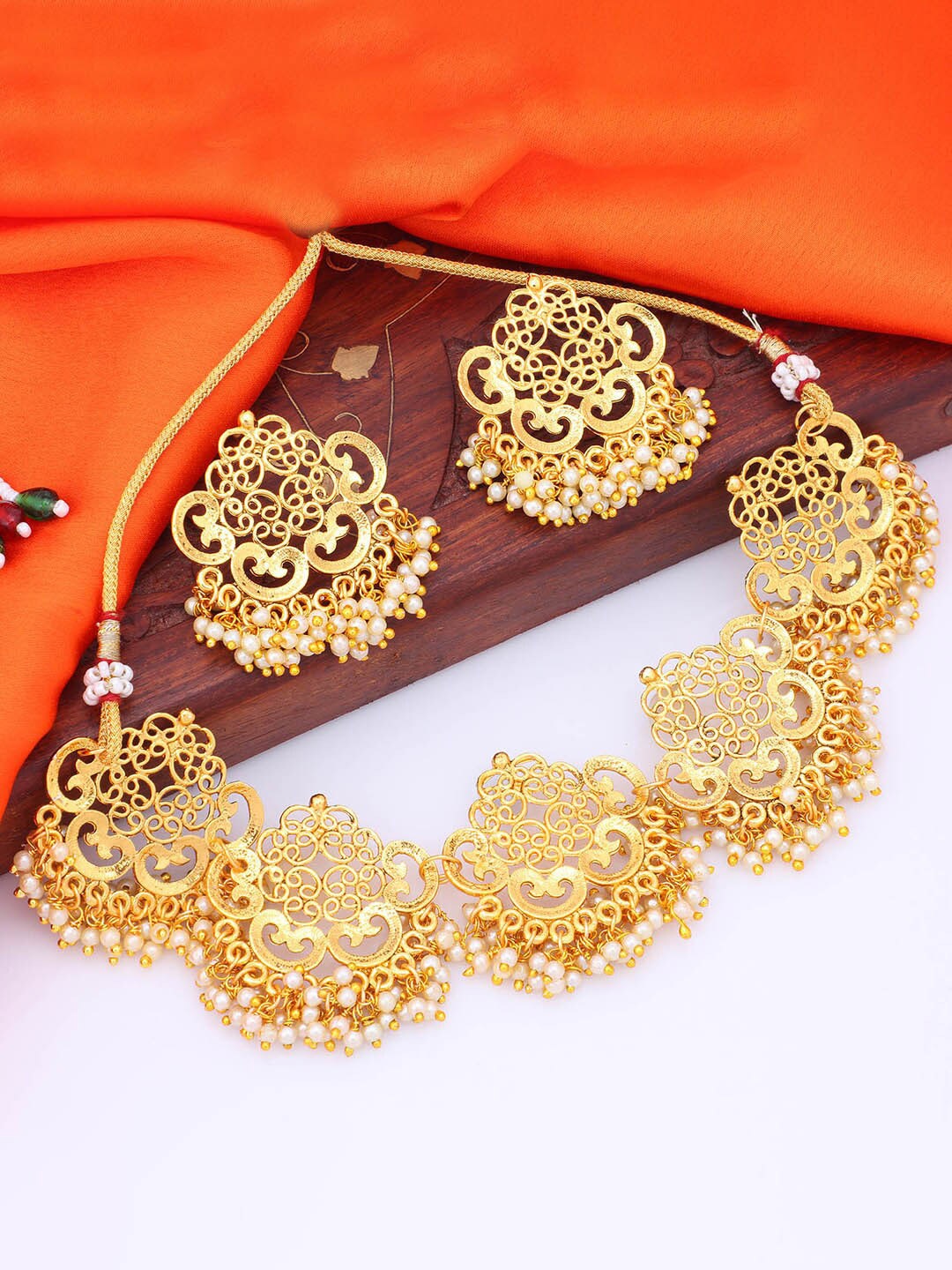 

Sukkhi Gold-Plated & Beaded Necklace & Earrings Set