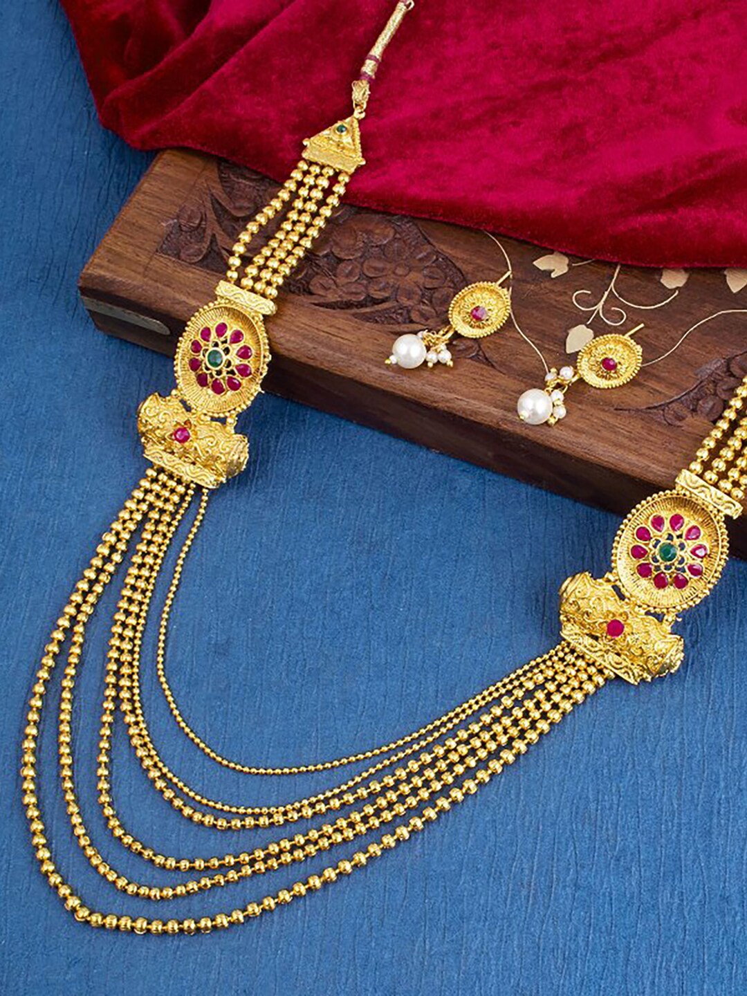 

Sukkhi Gold-Plated Stone-Studded & Pearl Beaded Layered Jewellery Set